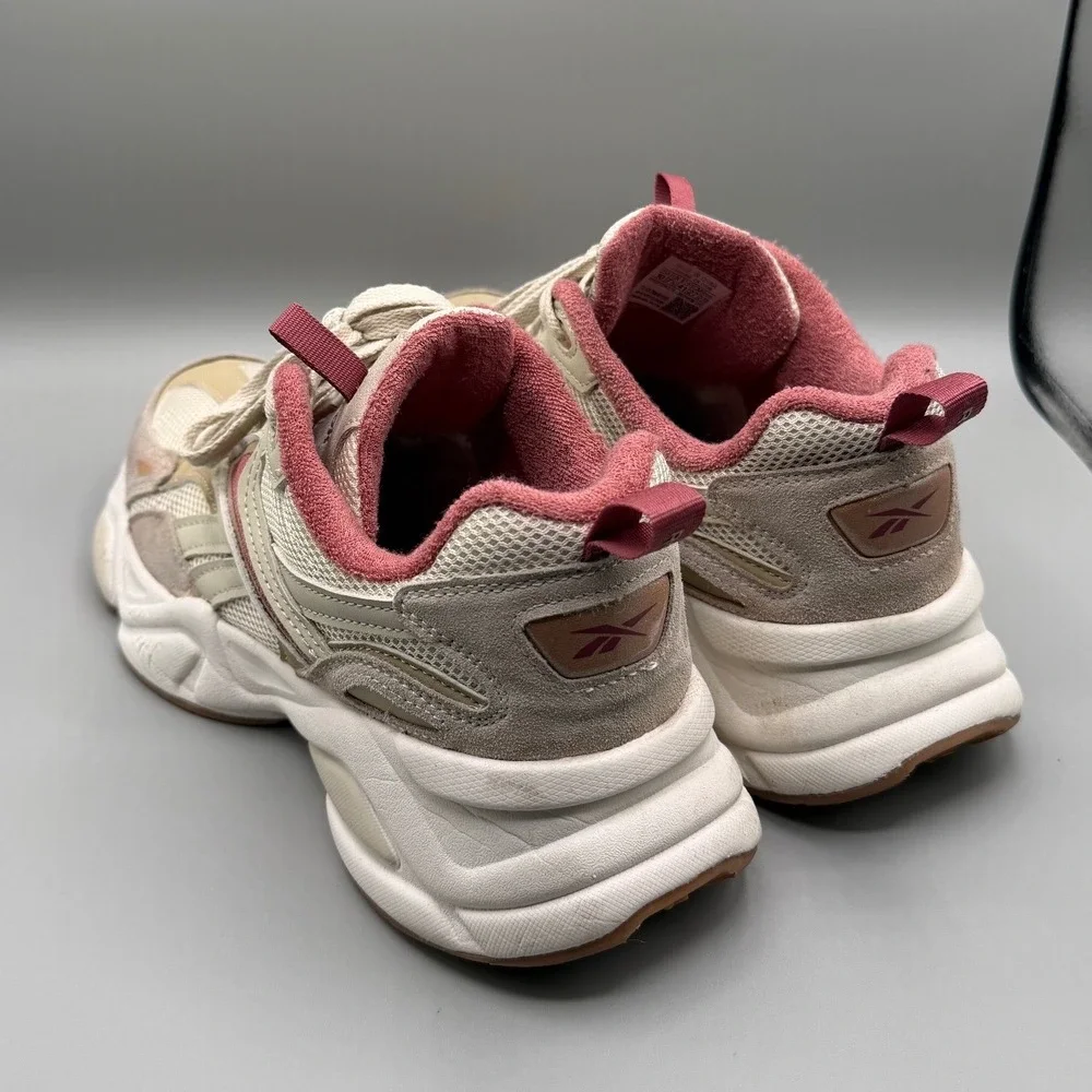 Reebok Royal Charge Women's Beige Maroon Chunky Sneakers Lifestyle Shoes Size 10